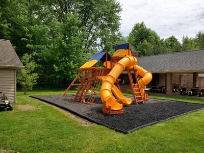 Woodplay 2 swingset with slides Avon, OH